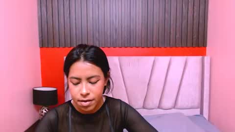 Veronica Robles online show from July 4, 2026, 6:36 pm