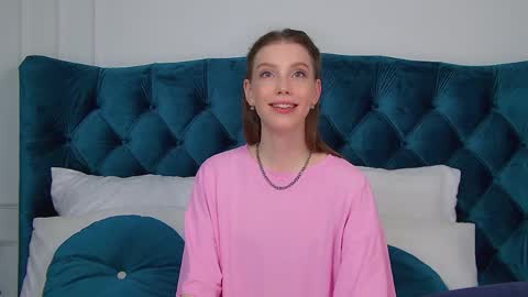 Veronica online show from May 13, 2026, 6:38 pm