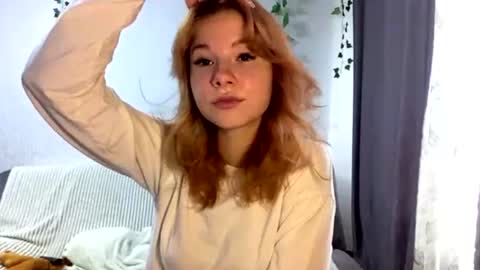 Snapshot of vertiegartrell chatting on August 5, 2026, 1:08 am Lina online show from August 5, 2026, 1:08 am