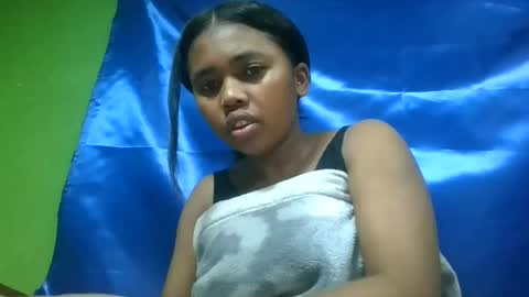 vierge28430 online show from June 12, 2026, 5:45 pm