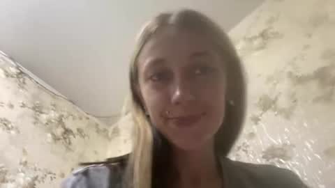 Sweett online show from August 7, 2026, 11:40 pm