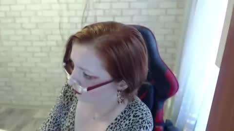 vikualex69 online show from June 16, 2026, 6:27 am