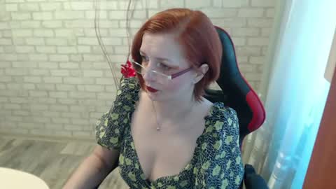 vikualex69 online show from June 18, 2026, 7:52 am