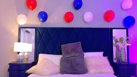 Violet  online show from July 4, 2026, 4:35 pm