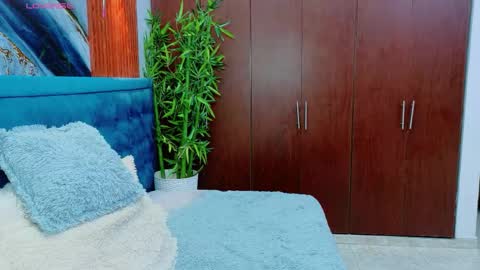 Violeta  online show from May 20, 2026, 11:16 am