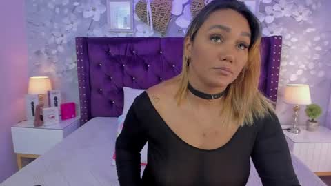 Snapshot of violeta_medina chatting on June 30, 2026, 3:07 am violeta_medina online show from June 30, 2026, 3:07 am