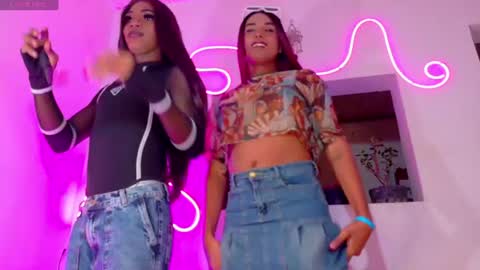 violeta_r_01 online show from July 30, 2026, 5:39 am