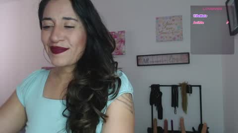 Snapshot of violeta_scott_ chatting on June 12, 2026, 12:15 pm violeta_scott_ online show from June 12, 2026, 12:15 pm