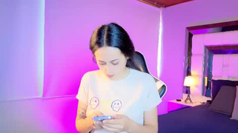 violetskinny online show from July 9, 2026, 7:29 pm