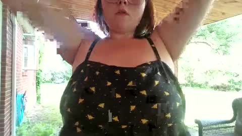 VioletSunflower online show from May 25, 2026, 6:58 pm