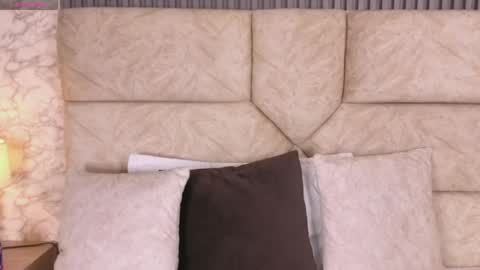 Snapshot of violett_fowlerxx chatting on May 21, 2026, 3:35 am violett online show from May 21, 2026, 3:35 am