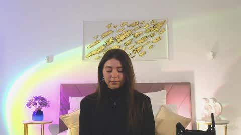 violetta_finch online show from April 25, 2026, 10:18 am