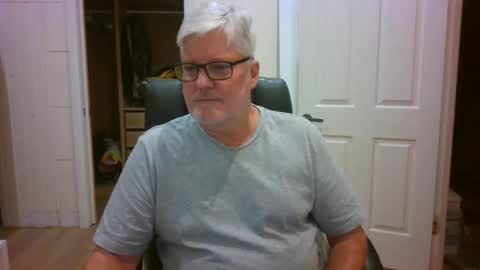 viper654321 online show from May 11, 2026, 7:25 am