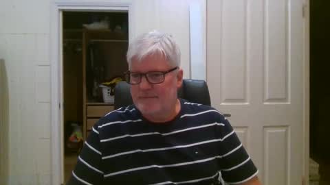 viper654321 online show from May 14, 2026, 7:59 am