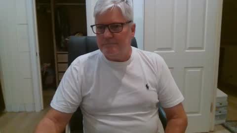 viper654321 online show from May 21, 2026, 7:59 am