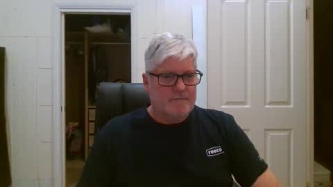 viper654321 online show from May 25, 2026, 7:58 am