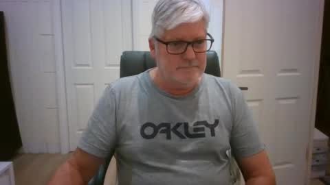 viper654321 online show from June 8, 2026, 7:53 am