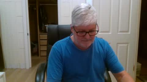 viper654321 online show from July 24, 2026, 7:39 am