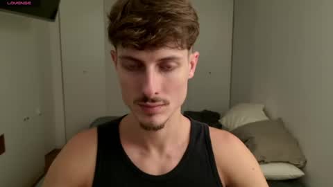 vitoraugustoxxx online show from July 4, 2026, 8:48 pm
