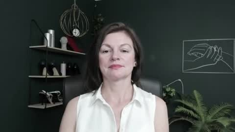 Snapshot of vivian_dream chatting on June 25, 2026, 6:29 am Vivian online show from June 25, 2026, 6:29 am