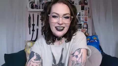 VIXIN online show from June 13, 2026, 4:27 pm