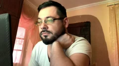 vlad133123 online show from June 15, 2026, 12:29 pm