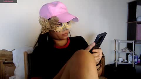 Snapshot of whisperinrain chatting on July 19, 2026, 8:23 pm whisperinrain online show from July 19, 2026, 8:23 pm