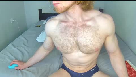 whitebars22 online show from June 7, 2026, 9:02 am
