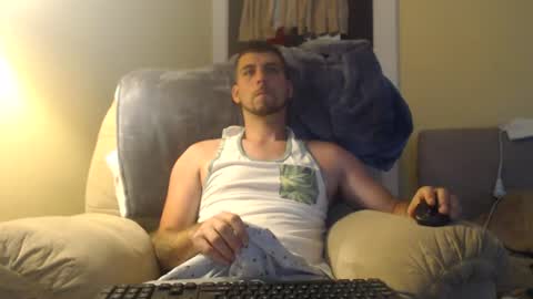 Snapshot of whitemeat321 chatting on July 18, 2026, 1:37 pm whitemeat321 online show from July 18, 2026, 1:37 pm