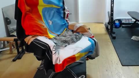whiterabbit_86 online show from May 26, 2026, 5:31 pm
