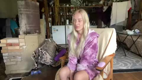 wildforestmuse  twitter online show from June 17, 2026, 8:39 am