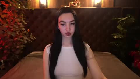 Alena online show from May 6, 2026, 6:19 am