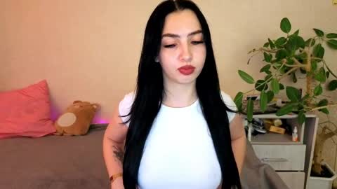Alena online show from May 16, 2026, 10:36 am