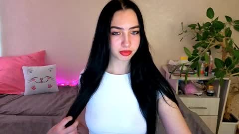 Alena online show from May 29, 2026, 4:10 am