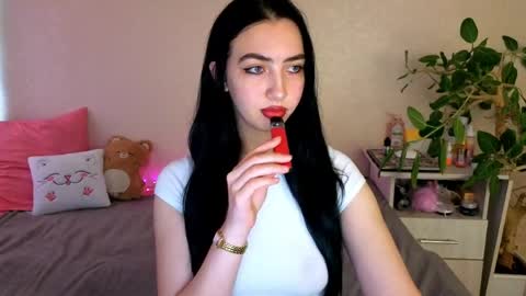 Alena online show from May 31, 2026, 4:09 am
