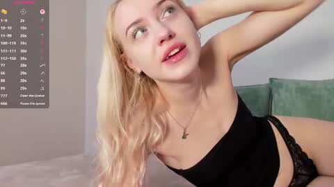 Willa online show from July 3, 2026, 10:32 am