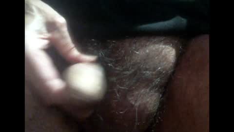 willstrok online show from December 3, 2024, 4:25 am