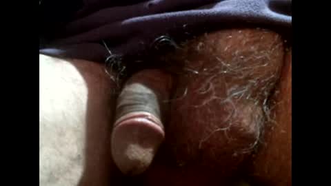 willstrok online show from September 16, 2025, 2:34 am