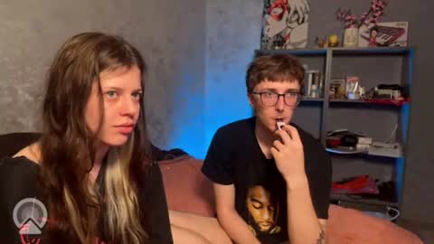 Philipp and Este online show from July 30, 2026, 10:31 pm