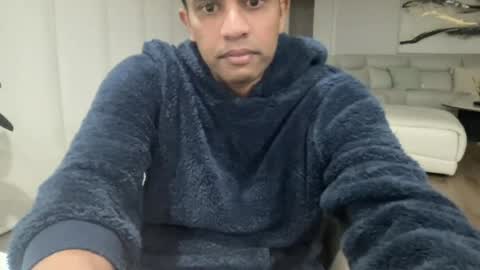 Snapshot of xman4141 chatting on August 9, 2026, 11:48 am xman online show from August 9, 2026, 11:48 am