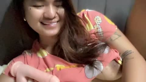 xtremelyasian online show from May 28, 2026, 6:38 pm