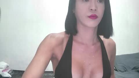 Raine online show from June 17, 2026, 4:37 am