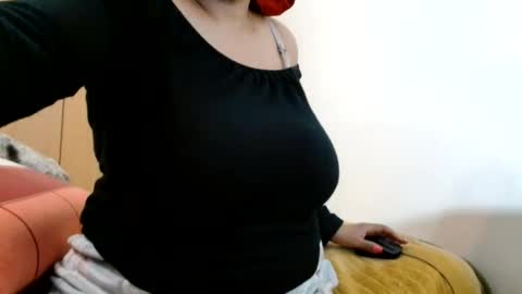Ayanda online show from May 27, 2026, 12:35 pm