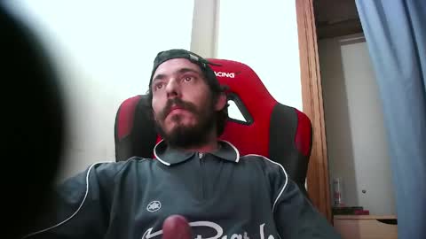 xxxking89 online show from May 12, 2026, 2:47 pm