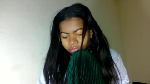 yannick_01 online show from June 22, 2026, 3:25 am