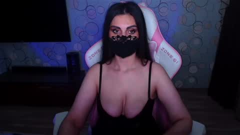 yasmina online show from June 28, 2026, 6:08 am