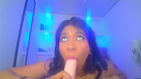YAYA online show from January 9, 2025, 3:44 pm