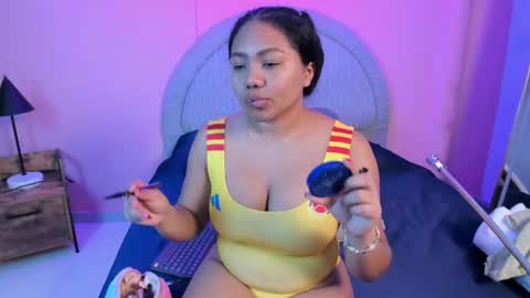 Snapshot of yeika_foxy chatting on June 23, 2026, 11:41 am yeika_foxy online show from June 23, 2026, 11:41 am