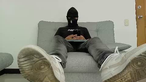 Snapshot of yeisongomezz chatting on July 18, 2026, 4:33 pm yeisongomezz online show from July 18, 2026, 4:33 pm