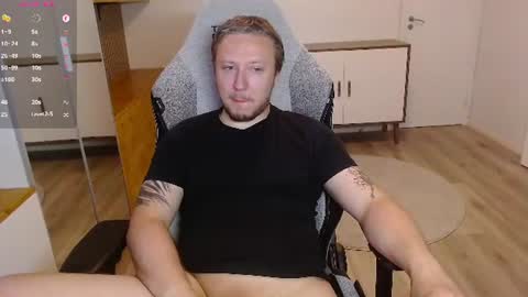 Snapshot of yhdxhy chatting on June 28, 2026, 1:00 am James online show from June 28, 2026, 1:00 am